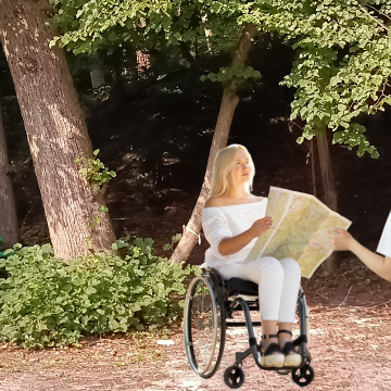 Grafika Zostań wolontariuszem TPK – pomóż osobom ze szczególnymi potrzebami doświadczać przyrody Parku