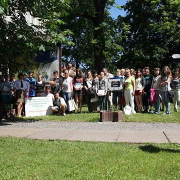Grafika „Turystycznie przez park”
