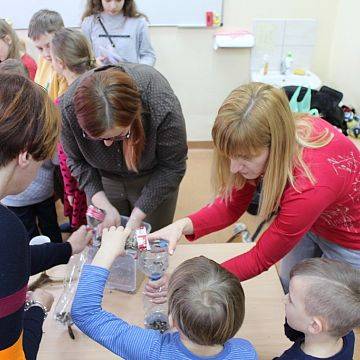 Grafika Zimowe warsztaty „Zwierząt metody na śniegi i chłody”