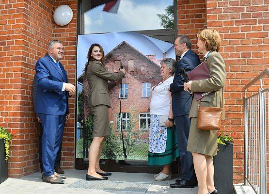 23 maja: oficjalne otwarcie nowej siedziby Kaszubskiego Parku Krajobrazowego i Zielonej Szkoły w Staniszewie. grafika