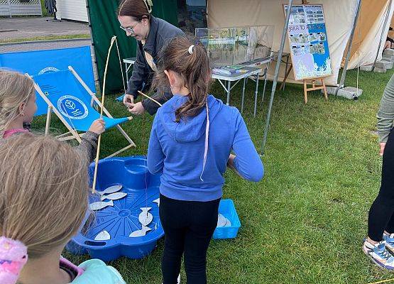 Grafika Podsumowanie udziału w Młodzieżowych Mistrzostwach Europy w klasie ILCA 4 – Puck, 24–25 czerwca 2025