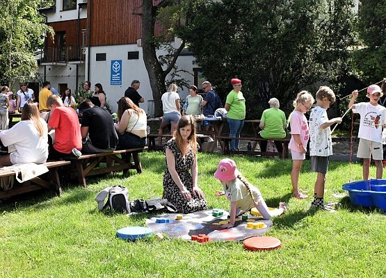 Grafika Wakacje z Błękitną Szkołą 2025