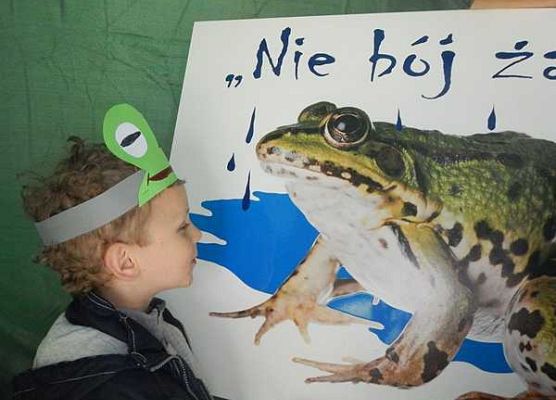 Grafika Bądź  bliżej natury.