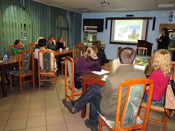 Warsztaty edukacyjne dotyczące gatunków inwazyjnych grafika